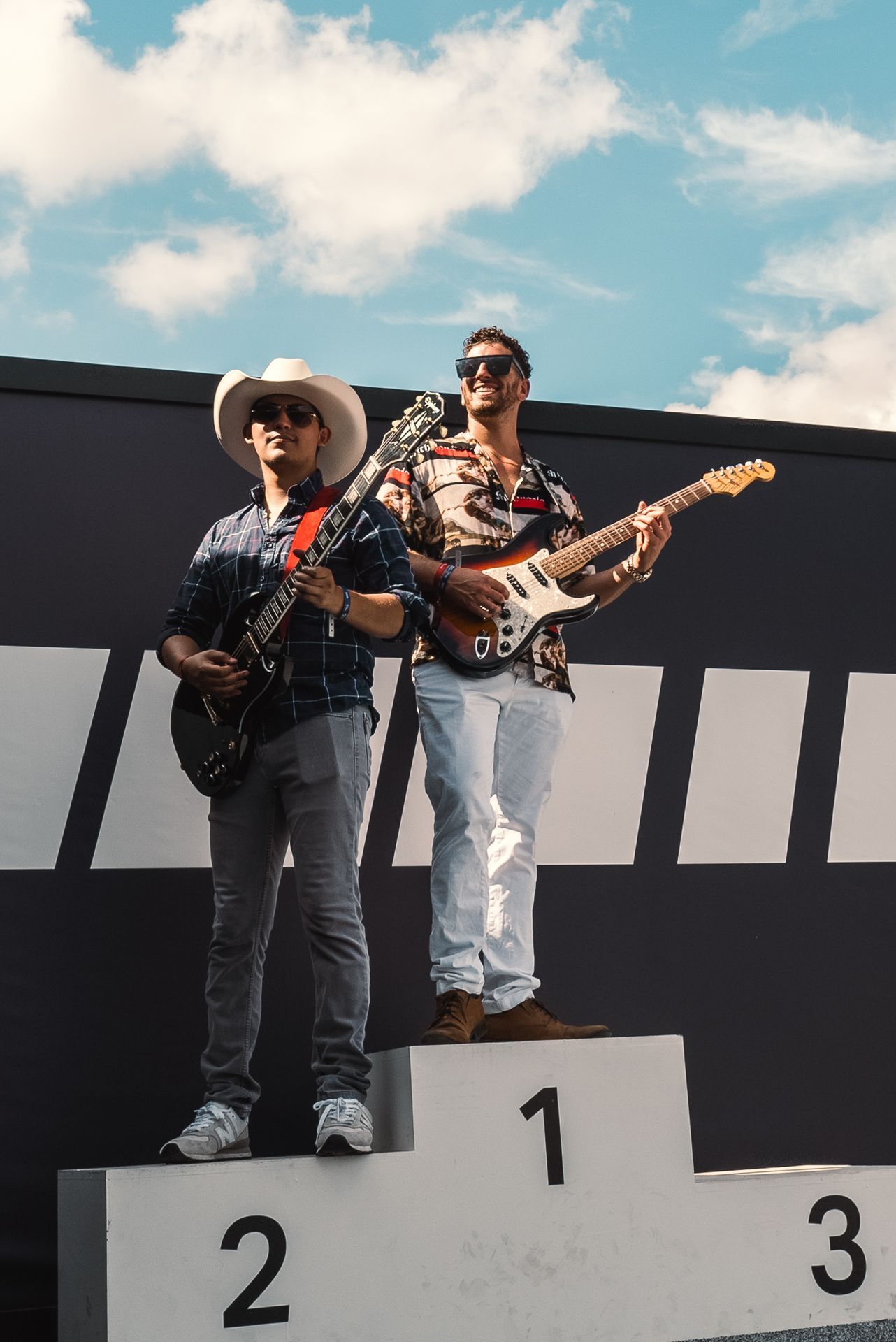 Jordan Miller at Formula 1 USGP - 2023 - photo 11 MIXMODE (DJ Jordan Miller & Kristian Cruz) - country EDM hybrid duo - performing at Formula 1 US Grand Prix 2023, Austin TX.