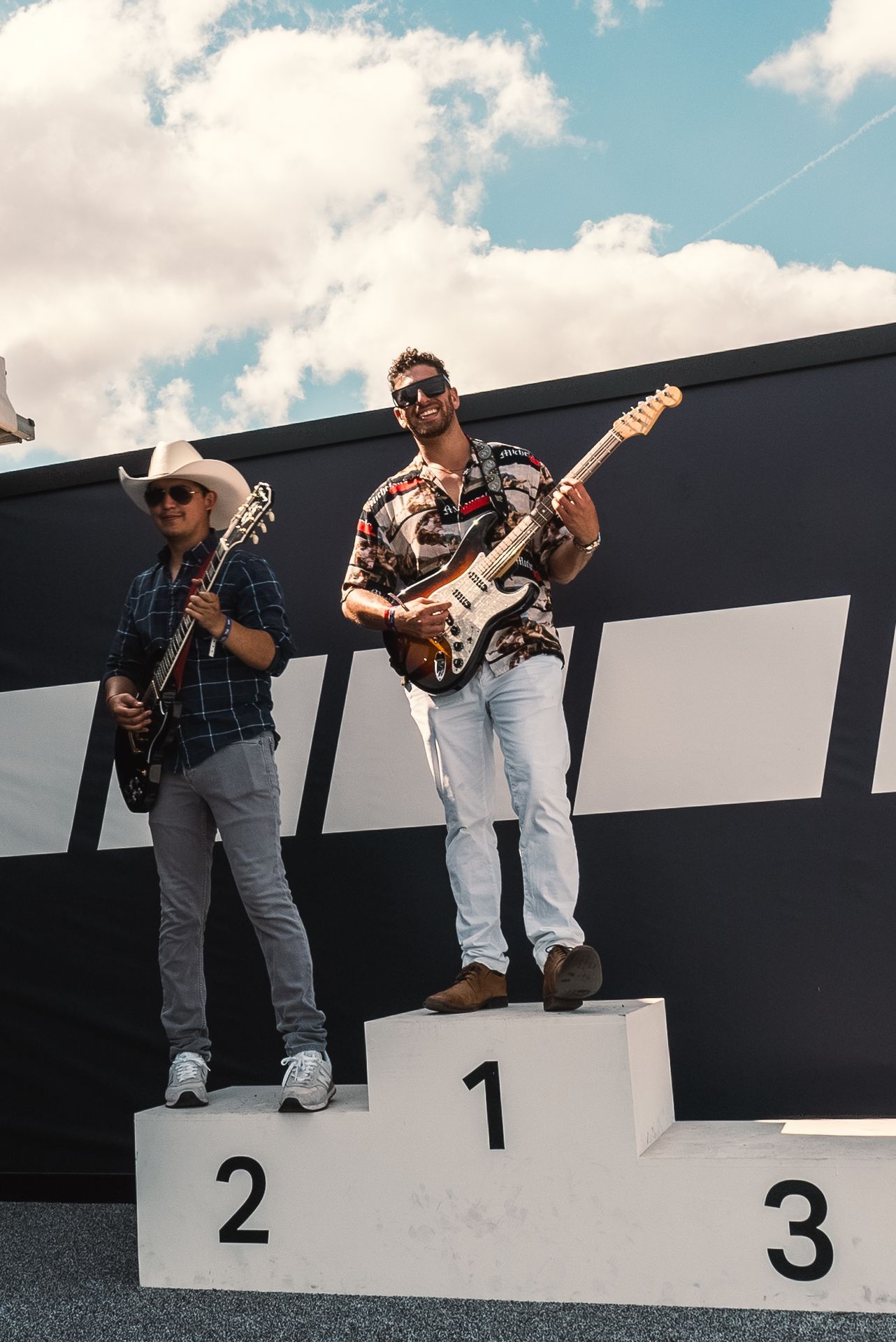 Jordan Miller at Formula 1 USGP - 2023 - photo 4 MIXMODE (DJ Jordan Miller & Kristian Cruz) - country EDM hybrid duo - performing at Formula 1 US Grand Prix 2023, Austin TX.