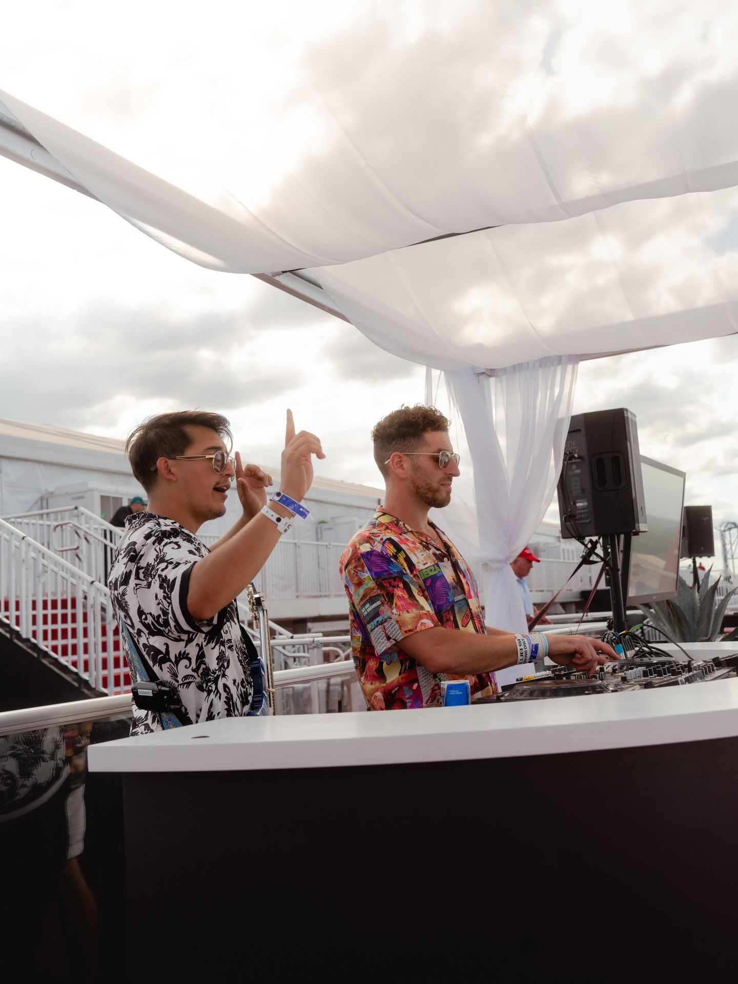 Jordan Miller at Formula 1 USGP - 2024 - photo 5 MIXMODE (DJ Jordan Miller & Kristian Cruz) - country EDM hybrid duo - performing at Formula 1 US Grand Prix 2024, Austin TX.