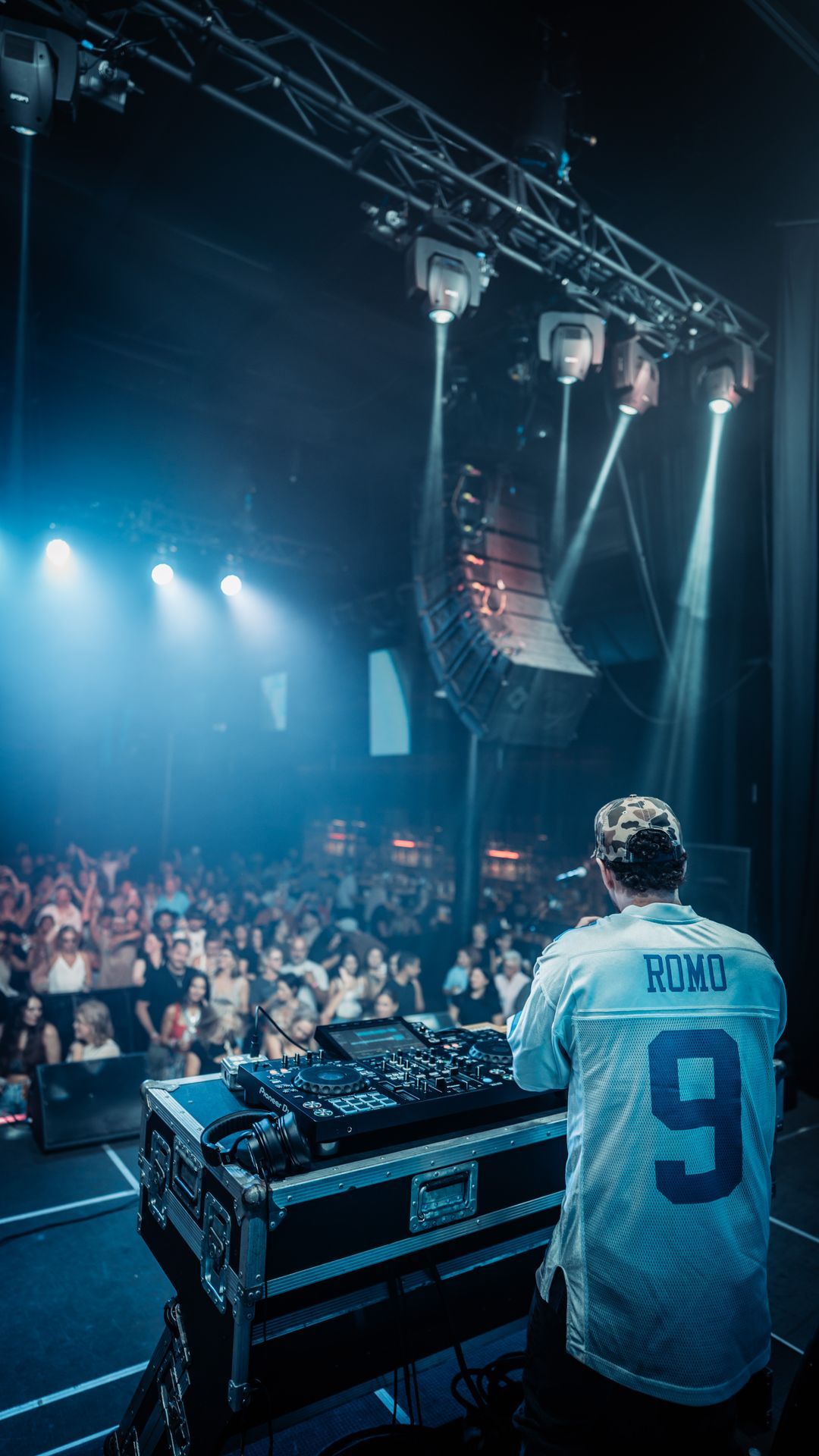 MIXMODE live at The Bomb Factory — Dallas, TX — Sep 13, 2025 MIXMODE (DJ Jordan Miller & Kristian Cruz) performing country EDM hybrid duo set at The Bomb Factory in Dallas, TX on Sep 13, 2025. Boots N' Beats 2025 Tour.