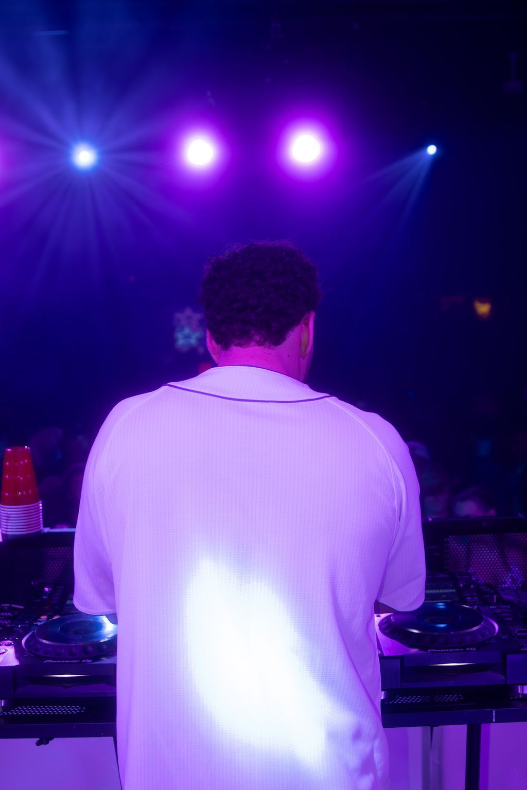 MIXMODE live at Warehouse on Broadway — Kansas City, MO — Jul 17, 2025 MIXMODE (DJ Jordan Miller & Kristian Cruz) performing country EDM hybrid duo set at Warehouse on Broadway in Kansas City, MO on Jul 17, 2025. Boots N' Beats 2025 Tour.