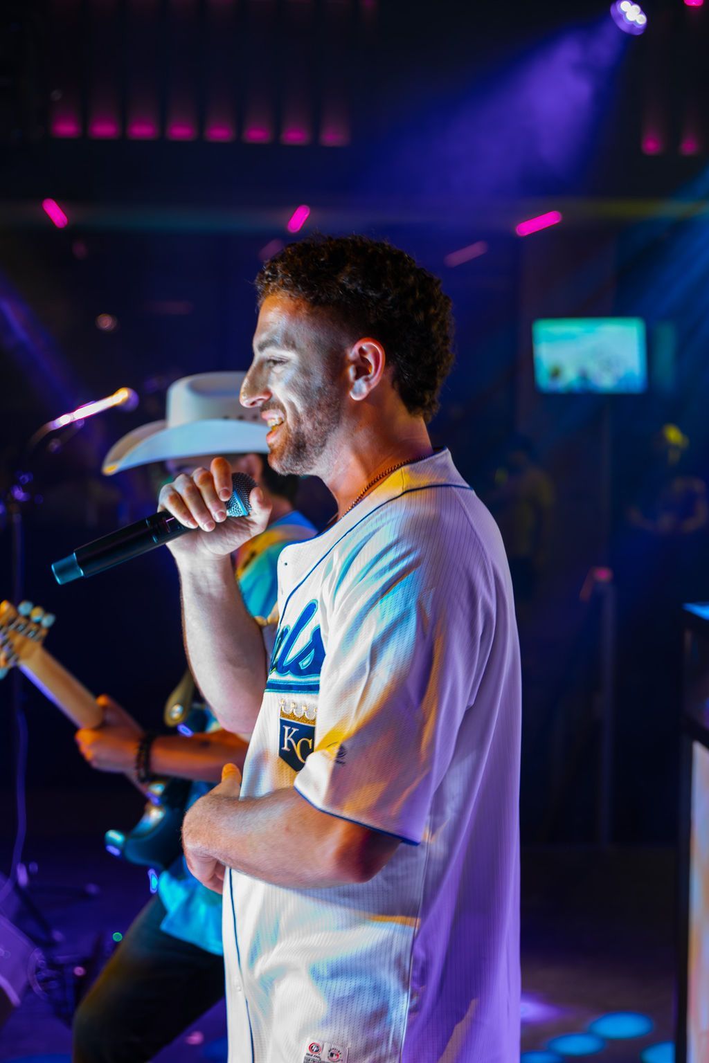 MIXMODE live at Warehouse on Broadway — Kansas City, MO — Jul 17, 2025 MIXMODE (DJ Jordan Miller & Kristian Cruz) performing country EDM hybrid duo set at Warehouse on Broadway in Kansas City, MO on Jul 17, 2025. Boots N' Beats 2025 Tour.