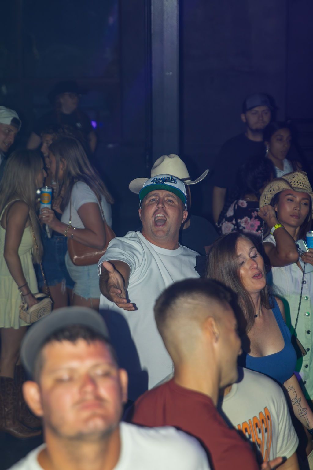 MIXMODE live at Warehouse on Broadway — Kansas City, MO — Jul 17, 2025 MIXMODE (DJ Jordan Miller & Kristian Cruz) performing country EDM hybrid duo set at Warehouse on Broadway in Kansas City, MO on Jul 17, 2025. Boots N' Beats 2025 Tour.