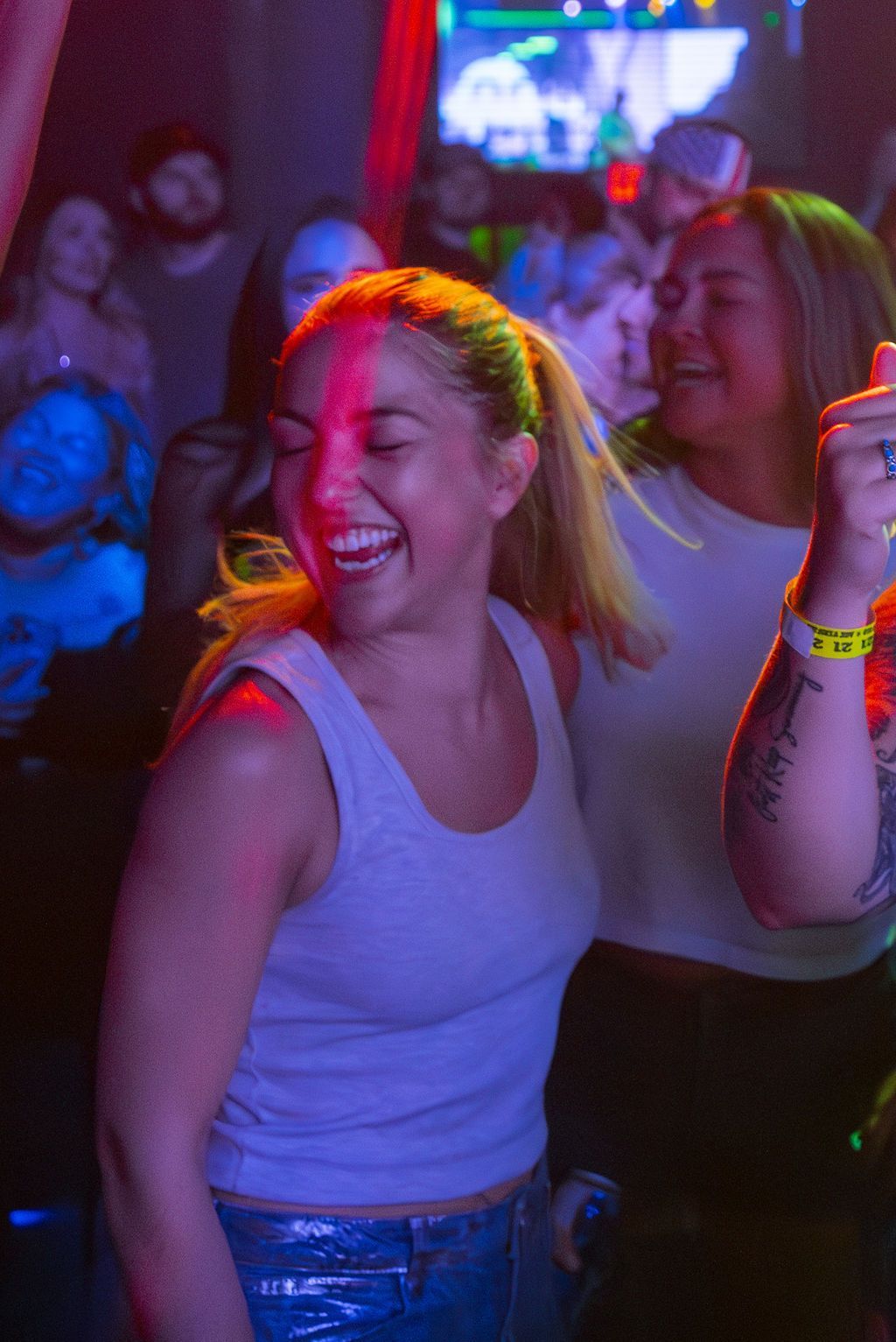 MIXMODE live at Warehouse on Broadway — Kansas City, MO — Jul 17, 2025 MIXMODE (DJ Jordan Miller & Kristian Cruz) performing country EDM hybrid duo set at Warehouse on Broadway in Kansas City, MO on Jul 17, 2025. Boots N' Beats 2025 Tour.