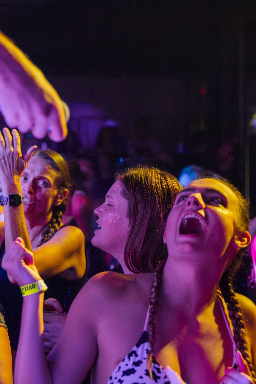 MIXMODE live at Warehouse on Broadway — Kansas City, MO — Jul 17, 2025 MIXMODE (DJ Jordan Miller & Kristian Cruz) performing country EDM hybrid duo set at Warehouse on Broadway in Kansas City, MO on Jul 17, 2025. Boots N' Beats 2025 Tour.