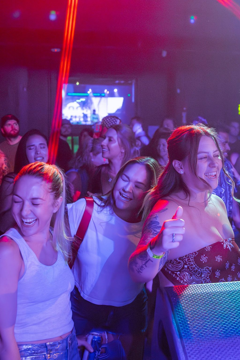 MIXMODE live at Warehouse on Broadway — Kansas City, MO — Jul 17, 2025 MIXMODE (DJ Jordan Miller & Kristian Cruz) performing country EDM hybrid duo set at Warehouse on Broadway in Kansas City, MO on Jul 17, 2025. Boots N' Beats 2025 Tour.