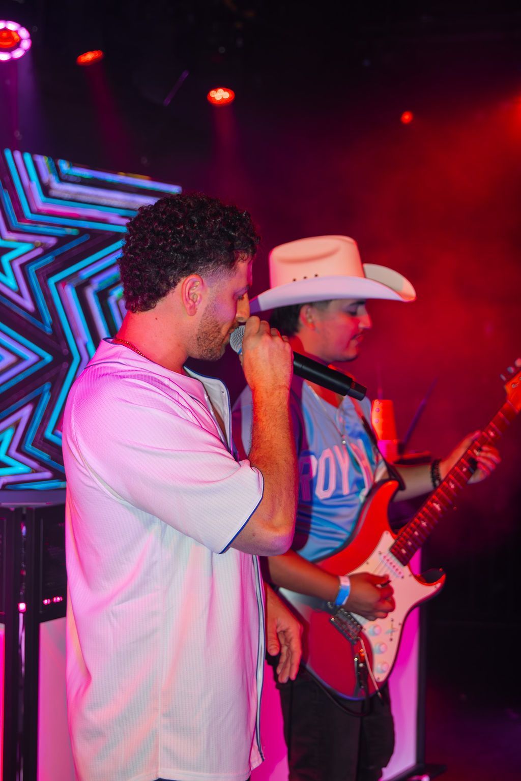 MIXMODE live at Warehouse on Broadway — Kansas City, MO — Jul 17, 2025 MIXMODE (DJ Jordan Miller & Kristian Cruz) performing country EDM hybrid duo set at Warehouse on Broadway in Kansas City, MO on Jul 17, 2025. Boots N' Beats 2025 Tour.