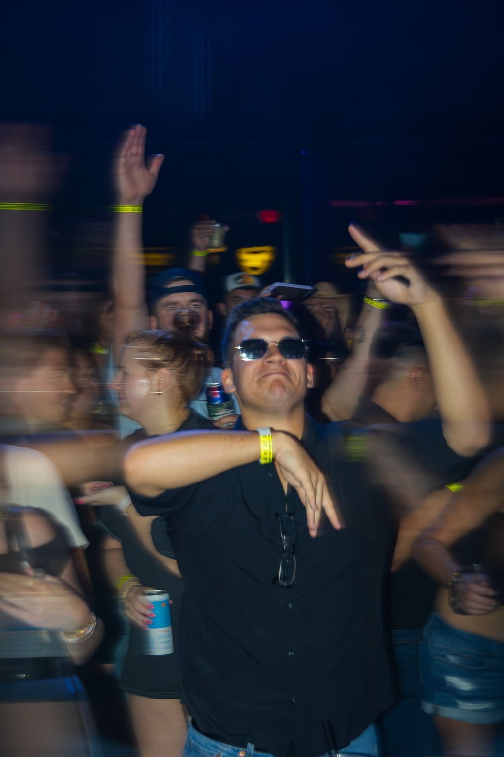 MIXMODE live at Warehouse on Broadway — Kansas City, MO — Jul 17, 2025 MIXMODE (DJ Jordan Miller & Kristian Cruz) performing country EDM hybrid duo set at Warehouse on Broadway in Kansas City, MO on Jul 17, 2025. Boots N' Beats 2025 Tour.