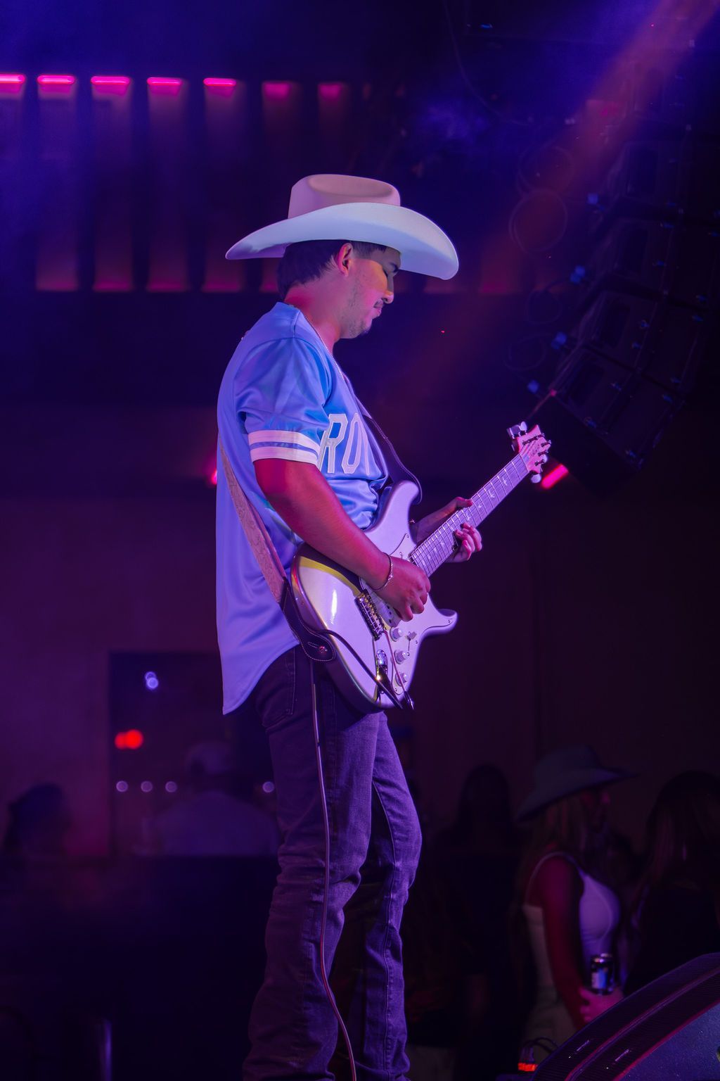 MIXMODE live at Warehouse on Broadway — Kansas City, MO — Jul 17, 2025 MIXMODE (DJ Jordan Miller & Kristian Cruz) performing country EDM hybrid duo set at Warehouse on Broadway in Kansas City, MO on Jul 17, 2025. Boots N' Beats 2025 Tour.