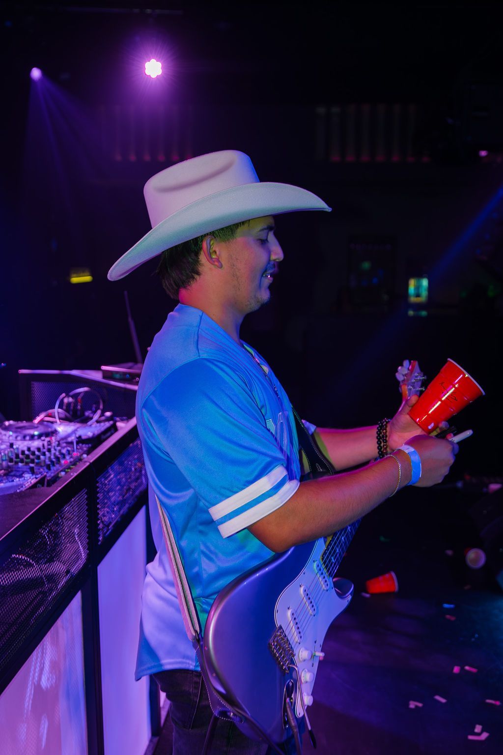 MIXMODE live at Warehouse on Broadway — Kansas City, MO — Jul 17, 2025 MIXMODE (DJ Jordan Miller & Kristian Cruz) performing country EDM hybrid duo set at Warehouse on Broadway in Kansas City, MO on Jul 17, 2025. Boots N' Beats 2025 Tour.