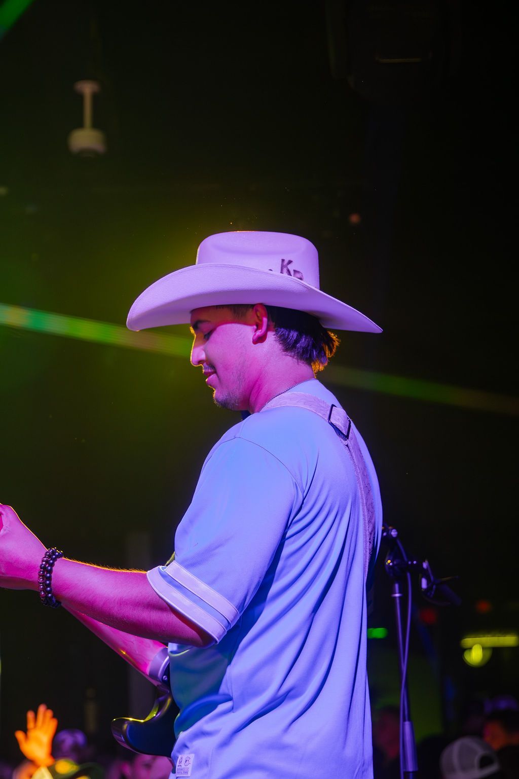 MIXMODE live at Warehouse on Broadway — Kansas City, MO — Jul 17, 2025 MIXMODE (DJ Jordan Miller & Kristian Cruz) performing country EDM hybrid duo set at Warehouse on Broadway in Kansas City, MO on Jul 17, 2025. Boots N' Beats 2025 Tour.