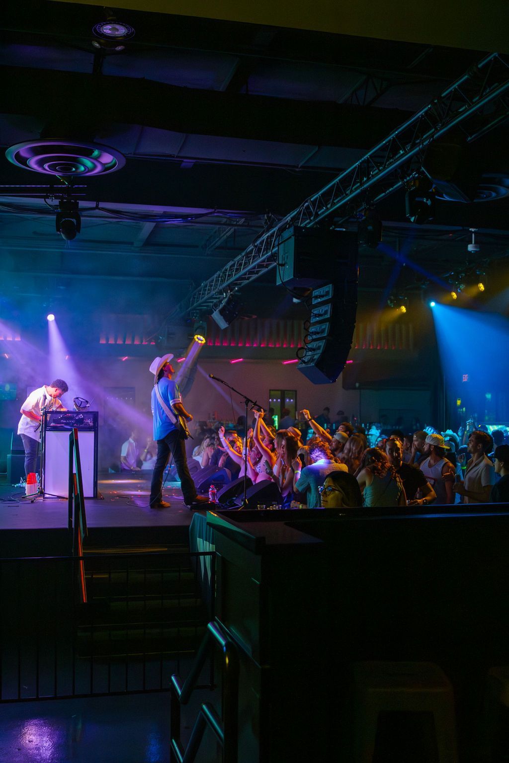 MIXMODE live at Warehouse on Broadway — Kansas City, MO — Jul 17, 2025 MIXMODE (DJ Jordan Miller & Kristian Cruz) performing country EDM hybrid duo set at Warehouse on Broadway in Kansas City, MO on Jul 17, 2025. Boots N' Beats 2025 Tour.