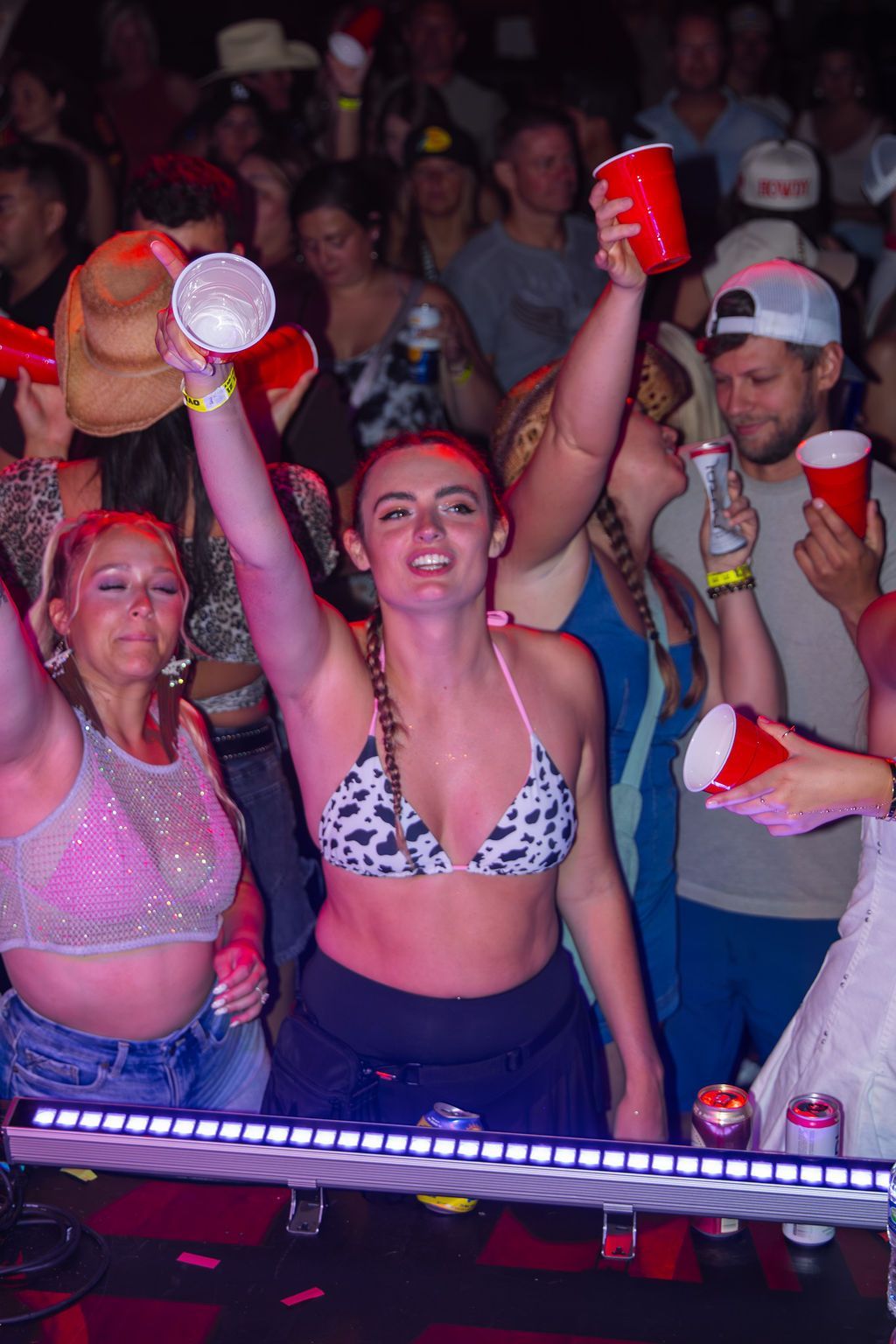 MIXMODE live at Warehouse on Broadway — Kansas City, MO — Jul 17, 2025 MIXMODE (DJ Jordan Miller & Kristian Cruz) performing country EDM hybrid duo set at Warehouse on Broadway in Kansas City, MO on Jul 17, 2025. Boots N' Beats 2025 Tour.