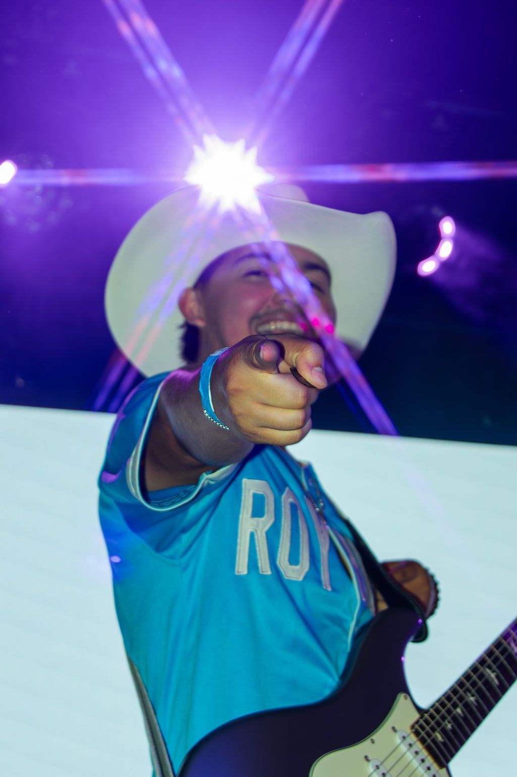 MIXMODE live at Warehouse on Broadway — Kansas City, MO — Jul 17, 2025 MIXMODE (DJ Jordan Miller & Kristian Cruz) performing country EDM hybrid duo set at Warehouse on Broadway in Kansas City, MO on Jul 17, 2025. Boots N' Beats 2025 Tour.