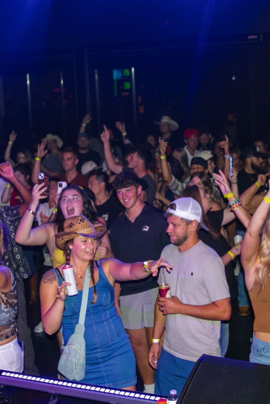 MIXMODE live at Warehouse on Broadway — Kansas City, MO — Jul 17, 2025 MIXMODE (DJ Jordan Miller & Kristian Cruz) performing country EDM hybrid duo set at Warehouse on Broadway in Kansas City, MO on Jul 17, 2025. Boots N' Beats 2025 Tour.