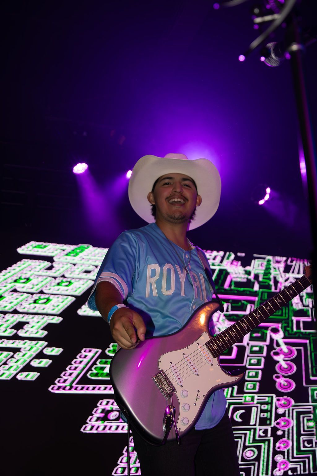 MIXMODE live at Warehouse on Broadway — Kansas City, MO — Jul 17, 2025 MIXMODE (DJ Jordan Miller & Kristian Cruz) performing country EDM hybrid duo set at Warehouse on Broadway in Kansas City, MO on Jul 17, 2025. Boots N' Beats 2025 Tour.
