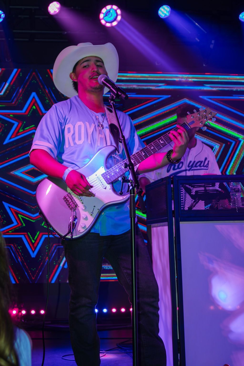 MIXMODE live at Warehouse on Broadway — Kansas City, MO — Jul 17, 2025 MIXMODE (DJ Jordan Miller & Kristian Cruz) performing country EDM hybrid duo set at Warehouse on Broadway in Kansas City, MO on Jul 17, 2025. Boots N' Beats 2025 Tour.