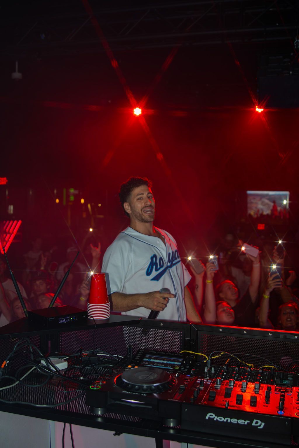 MIXMODE live at Warehouse on Broadway — Kansas City, MO — Jul 17, 2025 MIXMODE (DJ Jordan Miller & Kristian Cruz) performing country EDM hybrid duo set at Warehouse on Broadway in Kansas City, MO on Jul 17, 2025. Boots N' Beats 2025 Tour.