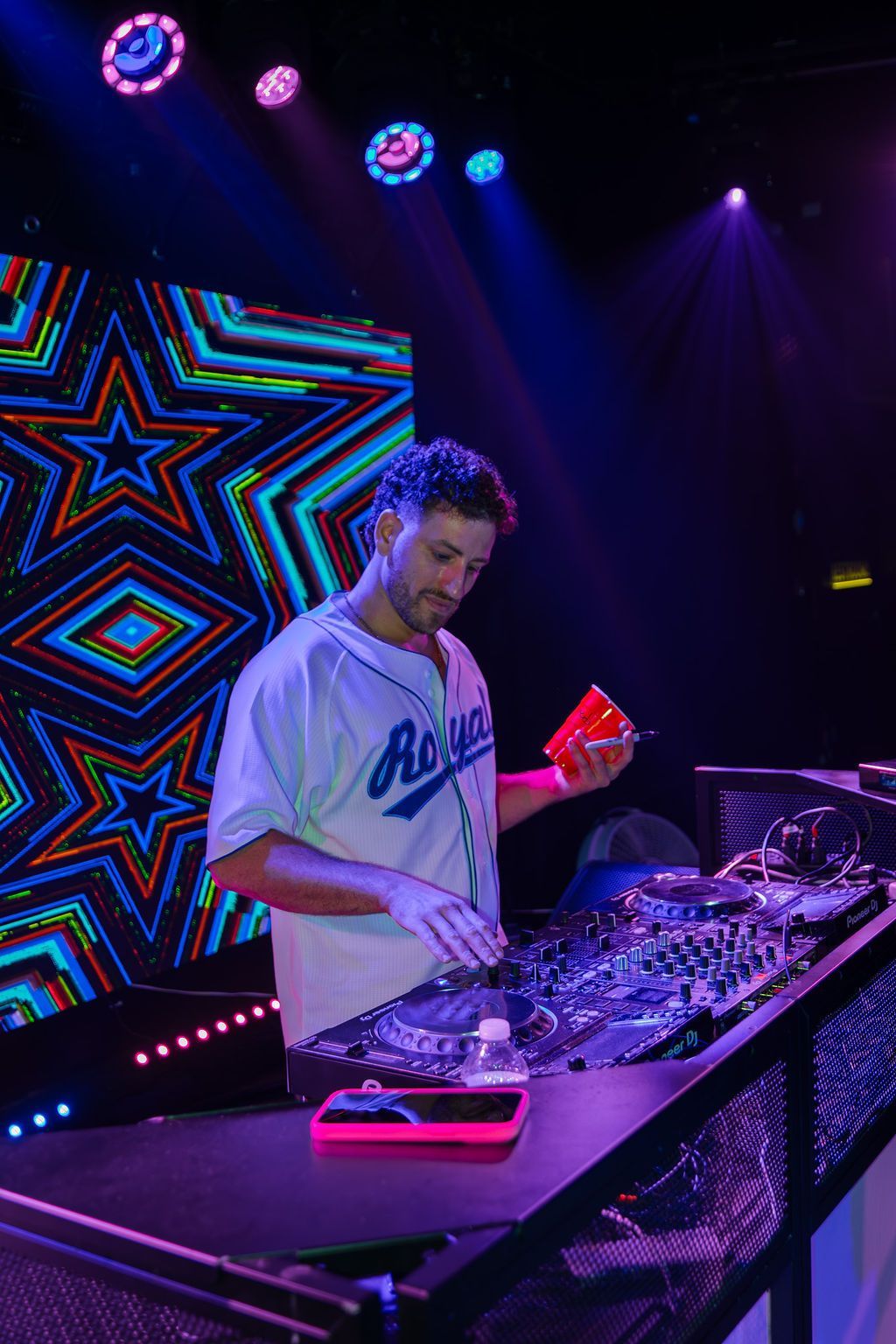 MIXMODE live at Warehouse on Broadway — Kansas City, MO — Jul 17, 2025 MIXMODE (DJ Jordan Miller & Kristian Cruz) performing country EDM hybrid duo set at Warehouse on Broadway in Kansas City, MO on Jul 17, 2025. Boots N' Beats 2025 Tour.