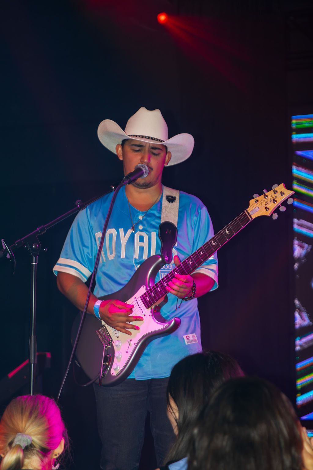 MIXMODE live at Warehouse on Broadway — Kansas City, MO — Jul 17, 2025 MIXMODE (DJ Jordan Miller & Kristian Cruz) performing country EDM hybrid duo set at Warehouse on Broadway in Kansas City, MO on Jul 17, 2025. Boots N' Beats 2025 Tour.