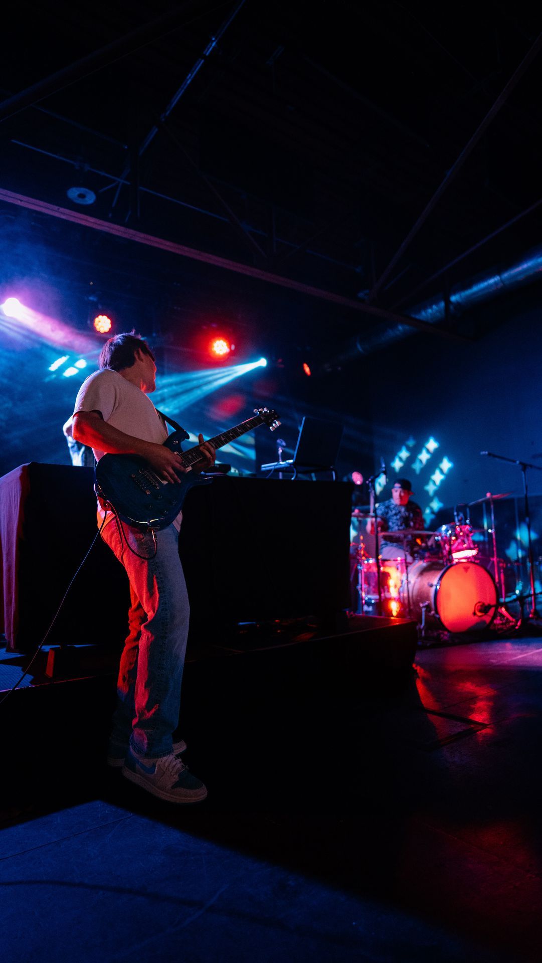 MIXMODE live at Beer City Music Hall — Oklahoma City, OK — Mar 14, 2025 MIXMODE (DJ Jordan Miller & Kristian Cruz) performing country EDM hybrid duo set at Beer City Music Hall in Oklahoma City, OK on Mar 14, 2025. Boots N' Beats 2025 Tour.