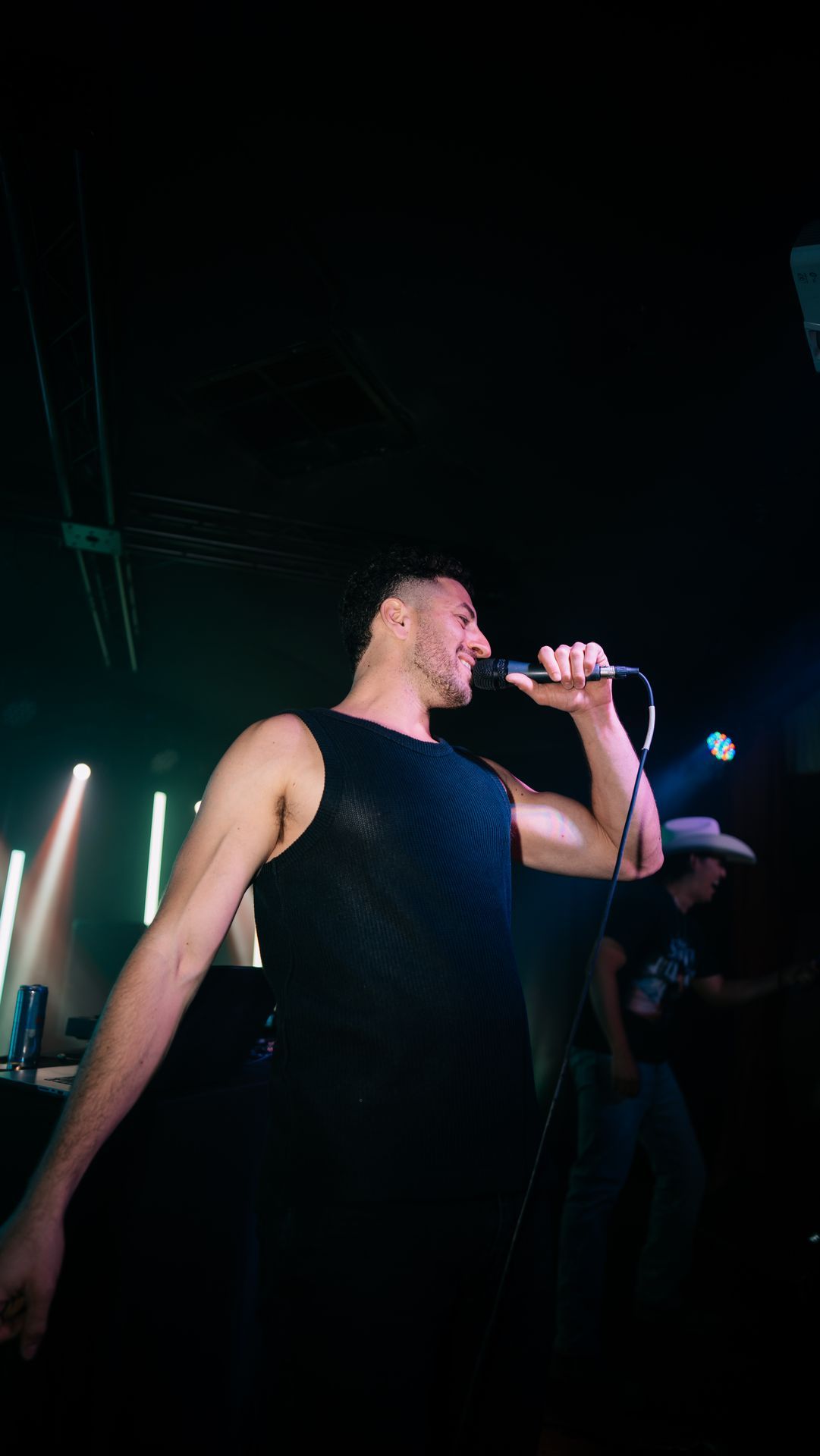 MIXMODE live at Last Exit Live — Phoenix, AZ — Apr 26, 2025 MIXMODE (DJ Jordan Miller & Kristian Cruz) performing country EDM hybrid duo set at Last Exit Live in Phoenix, AZ on Apr 26, 2025. Boots N' Beats 2025 Tour.