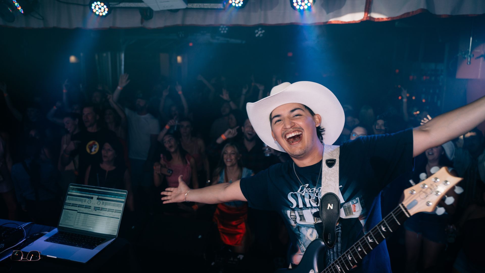 MIXMODE (DJ Jordan Miller & Kristian Cruz) performing country EDM hybrid duo set at Last Exit Live in Phoenix, AZ on Apr 26, 2025.