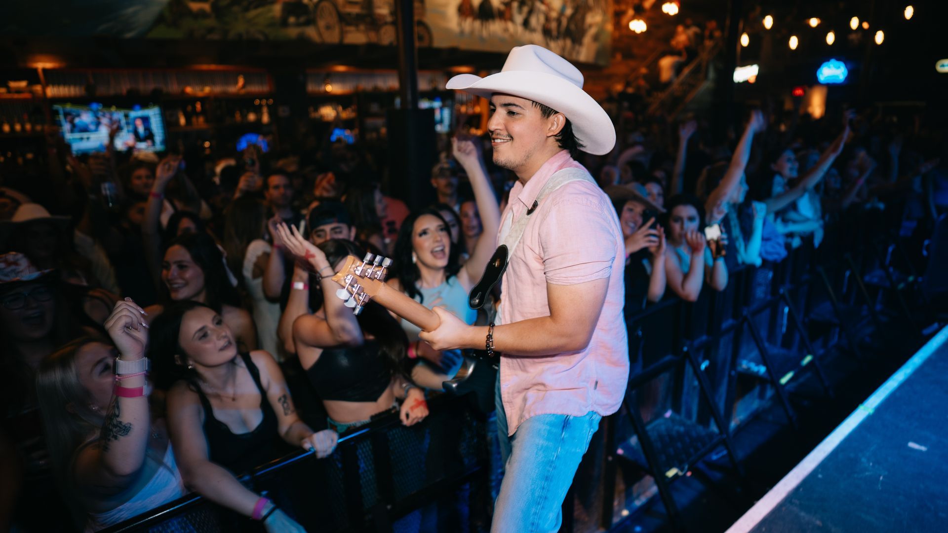MIXMODE live at Goldfield Trading Post — Roseville, CA — May 02, 2025 MIXMODE (DJ Jordan Miller & Kristian Cruz) performing country EDM hybrid duo set at Goldfield Trading Post in Roseville, CA on May 02, 2025. Boots N' Beats 2025 Tour.